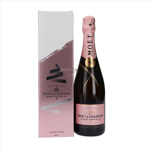 MOET et CHANDON CHRISTMAS LIMITED-EDITION ROSE IMPERIAL CHAMPAGNE 750ml
